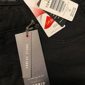 Torrid premium ankle skinny jeans